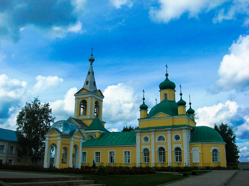 Введено-Оятский женский монастырь.