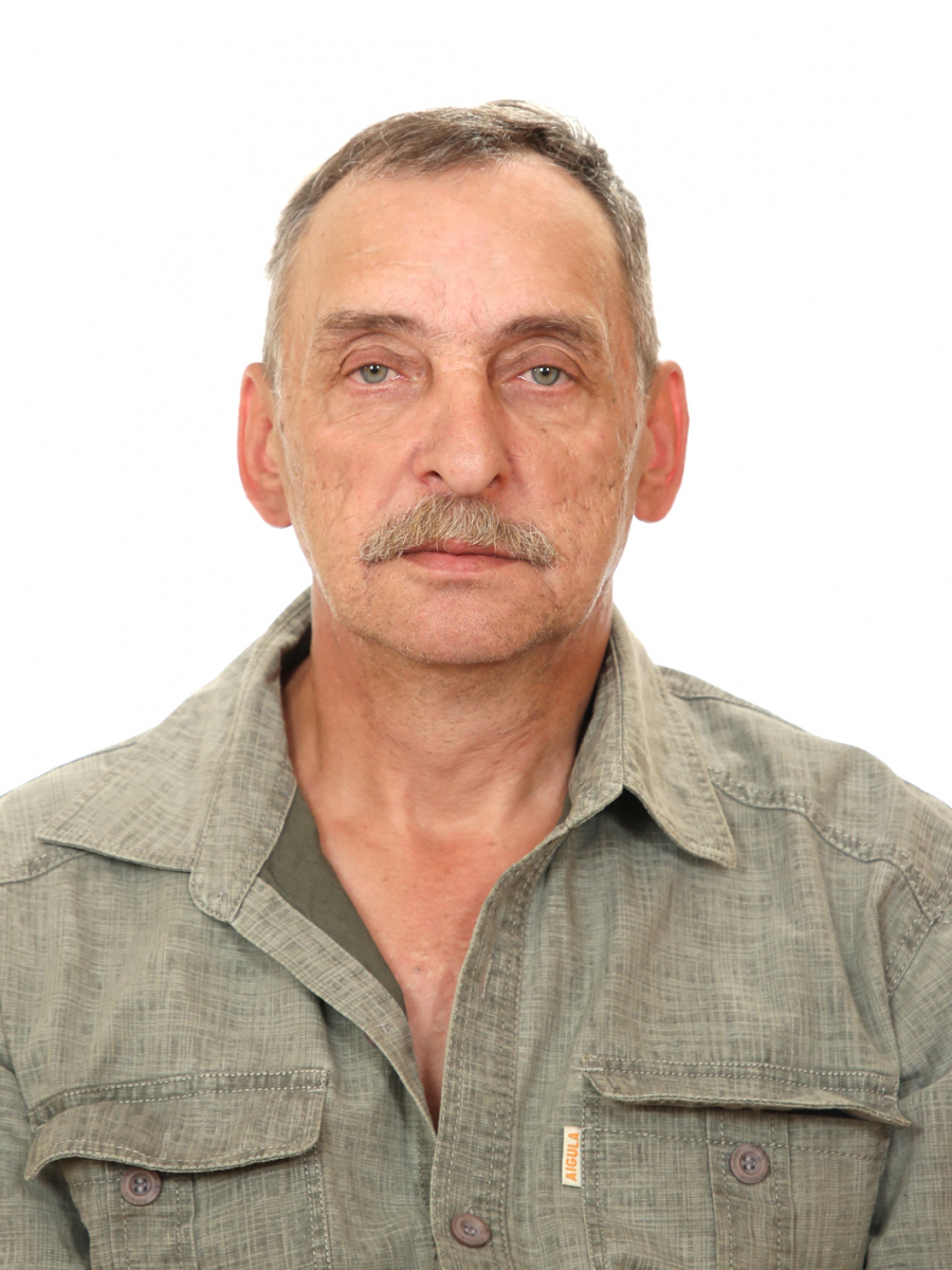 Серов Игорь Александрович.